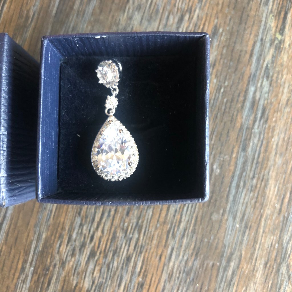 Stauer Sparkler Pendant - Never Worn 65$